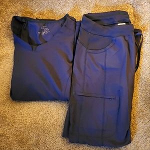 CHEROKEE INFINITY scrub set: XL TOP/LRG PANT